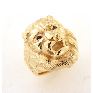 Chevalière tete de lion en plaqué or